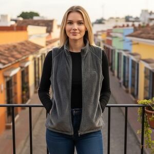 Exertek Women's Gray Fleece Zip Up Vest Size L‎ Comfy, Casual, Warm, Winter